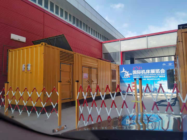丰满发电车出租-发电机无电压或电压太低怎么办?