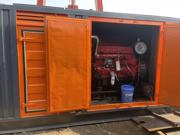 丰满哪些因素会影响 200KW 柴油发电机的燃油消耗率？